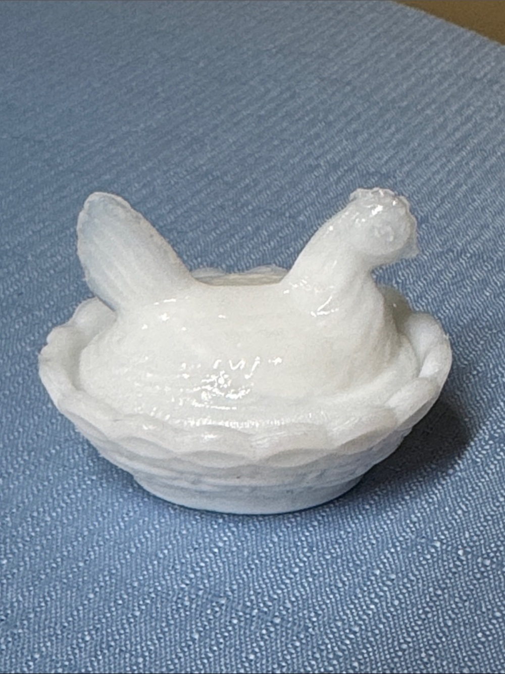 Westmoreland White Milk Glass Mini Hen On Nest Salt Cellar Signed Inside Nest